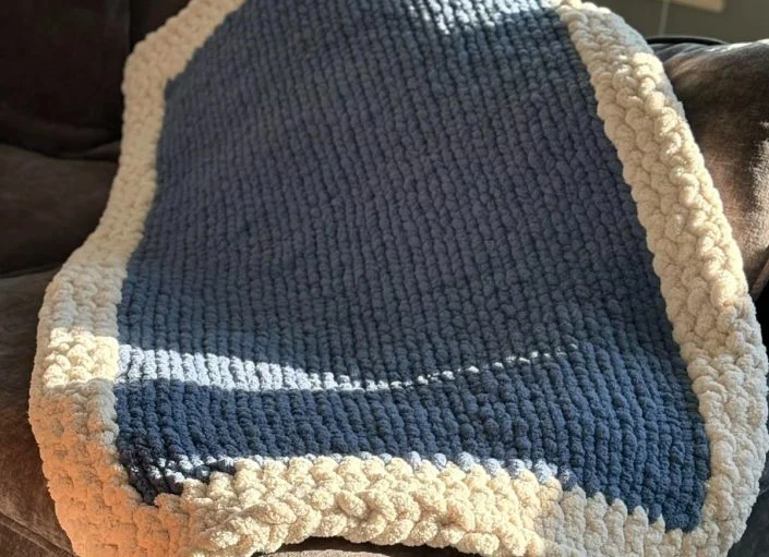 Hearthstone Knits handmade chunky blanket